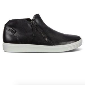 Ecco Soft 7 Women's Zip-Up Ankle Boot